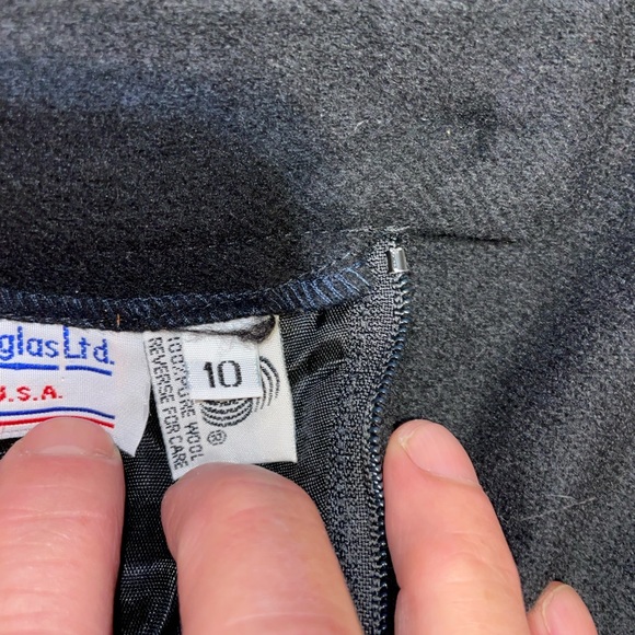 Stephen Douglas Ltd. ladies black midi skirt pure wool size 10 - Picture 10 of 10